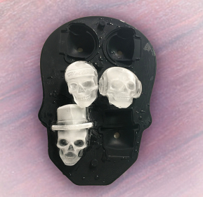 Color: 18.2X12.7X4 - Creative 3D Skull Mold Ice Cube Tray Silicone Mold Soap Candle Moulds Sugar Craft Tools Bakeware Chocolate Moulds